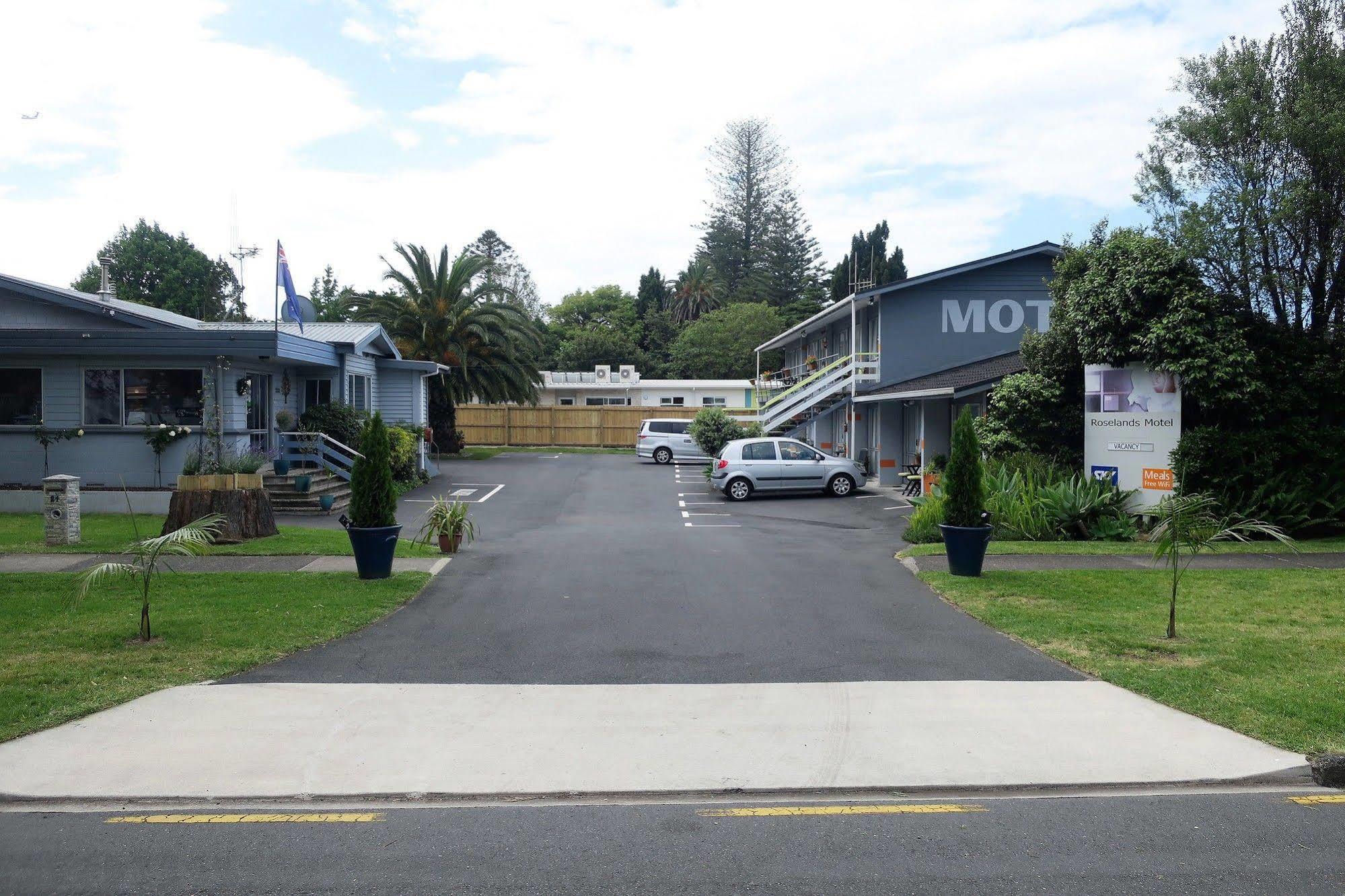 Roselands Motel Ταουράνγκα Εξωτερικό φωτογραφία